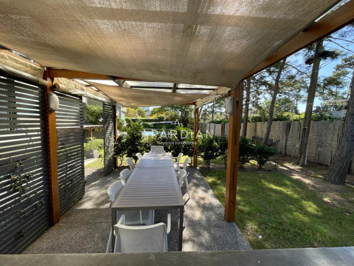 Apartamento ID.21092631 - Apartamento de 4 dormitorios 