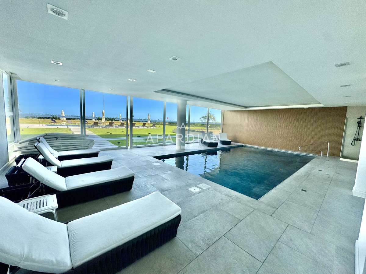 Apartamento ID.21097529 - Apartamento en alquiler anual 2 dormitorios en primera línea de mar 