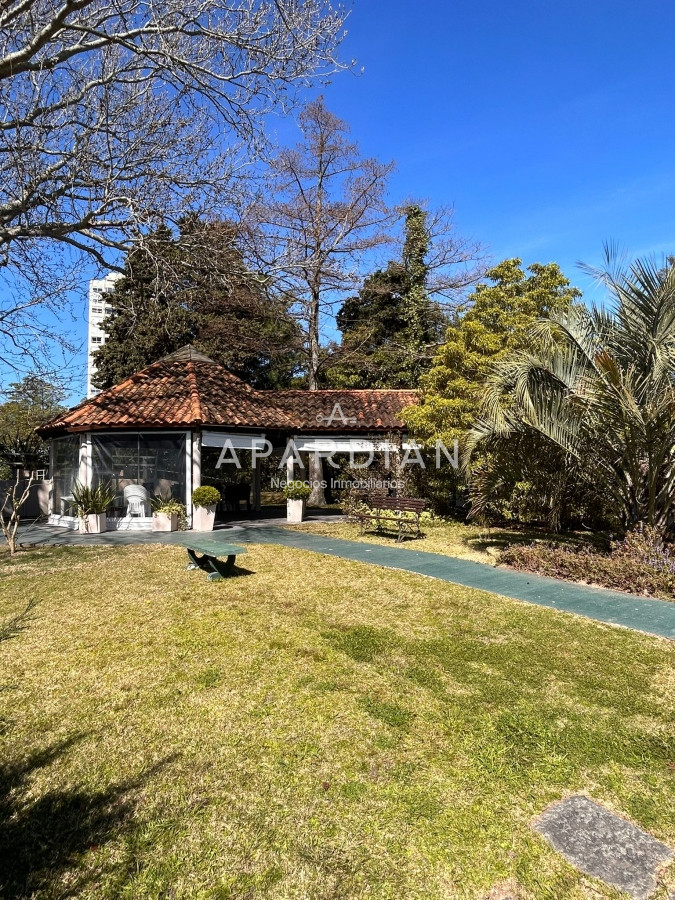Apartamento ID.21093613 - Apartamento de 2 dormitorios con vista al mar