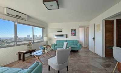 Apartamento en venta 2 dormitorios con vista al mar