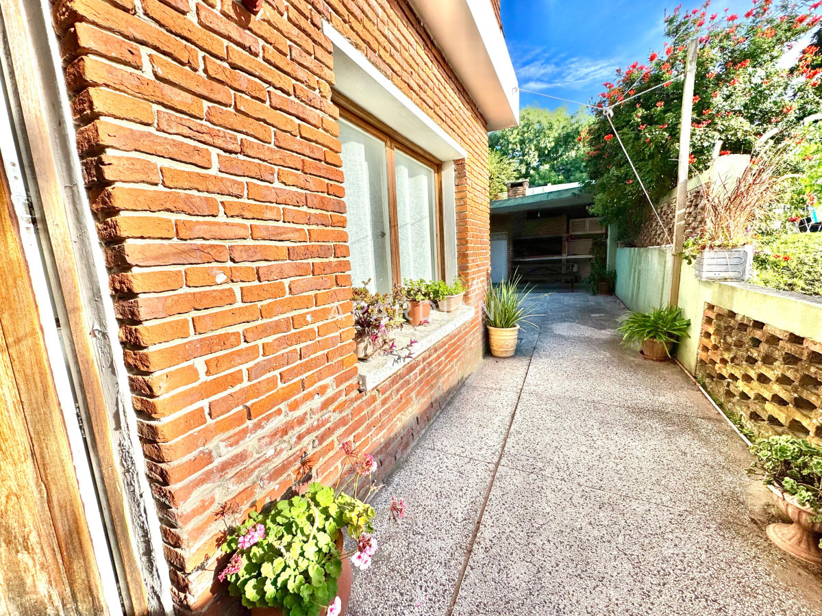 Casa ID.21097690 - Casa en alquiler anual 4 dormitorios, Punta del Este