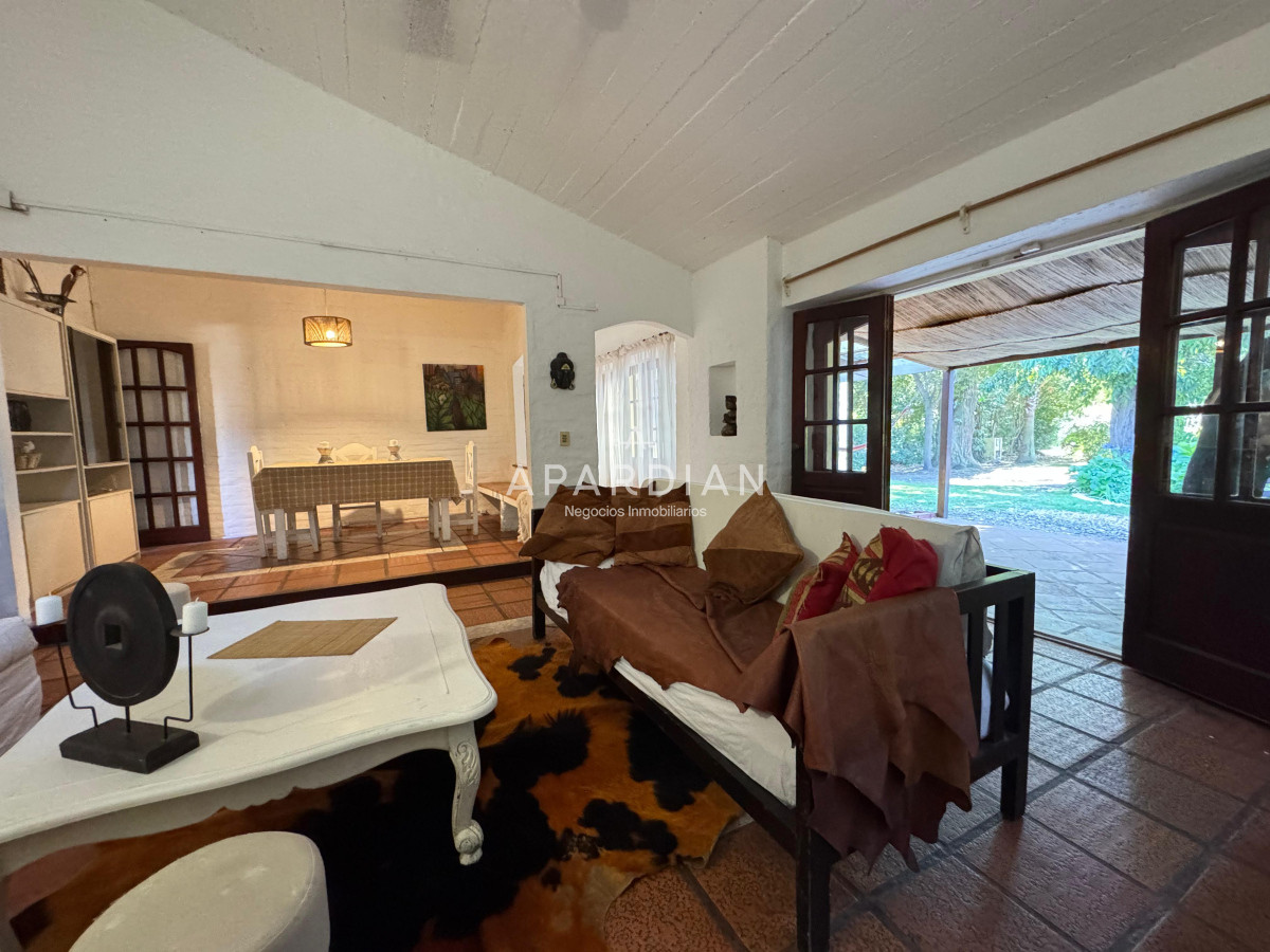 Casa ID.21097060 - Casa en venta y alquiler, 4 dormitorios en Pinares