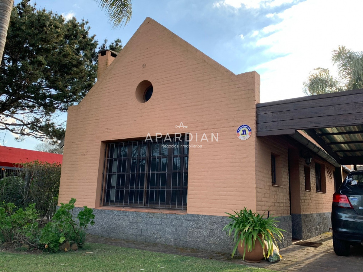 Casa ID.21093552 - Casa de 4 dormitorios en La Barra en alquiler temporal