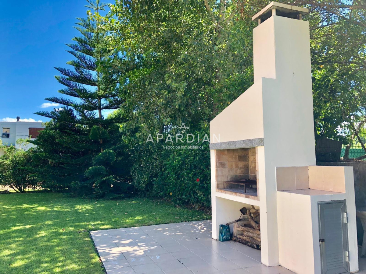 Casa ID.21093547 - Casa de 4 dormitorios en alquiler de temporada a 300m del mar!