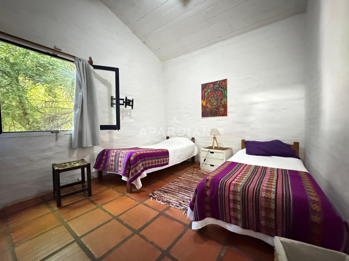 Casa ID.21097060 - Casa en venta y alquiler, 4 dormitorios en Pinares