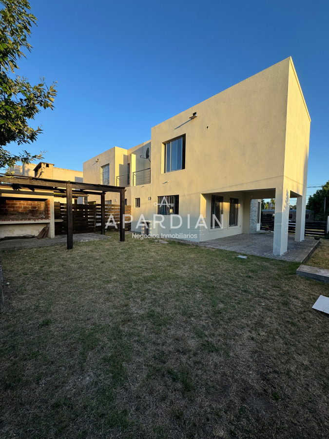 Casa ID.21097061 - Casa 3 dormitorios en venta en Lomas de Solymar