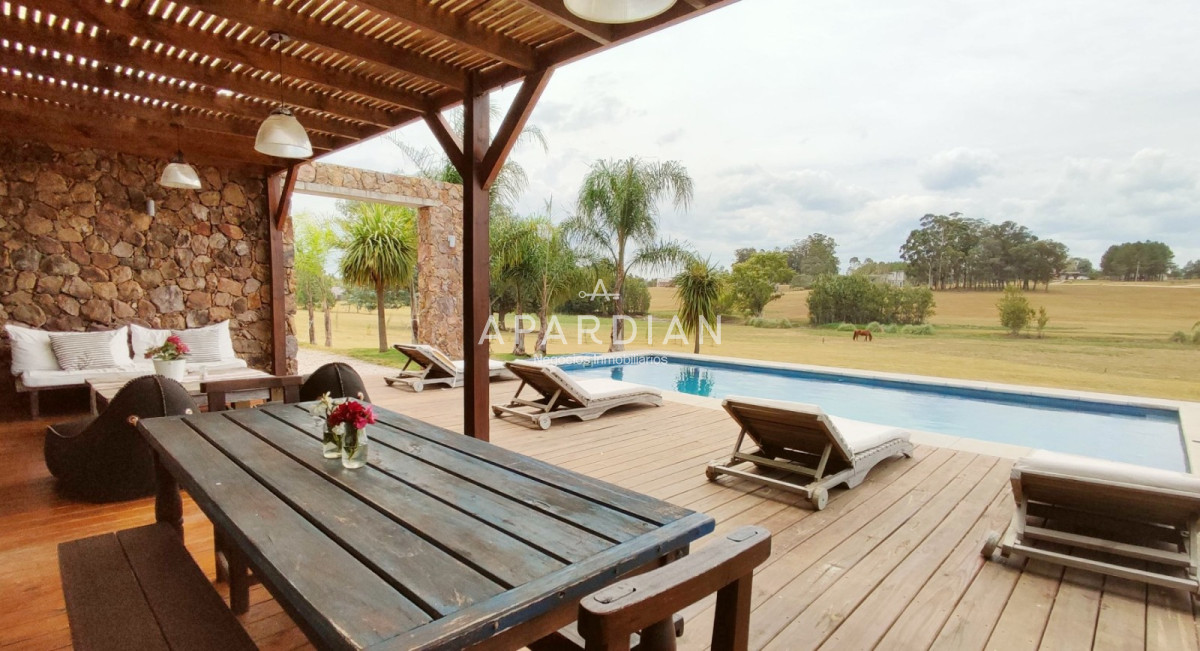Casa ID.21093699 - Exclusiva casa de 3 dormitorios en El Quijote