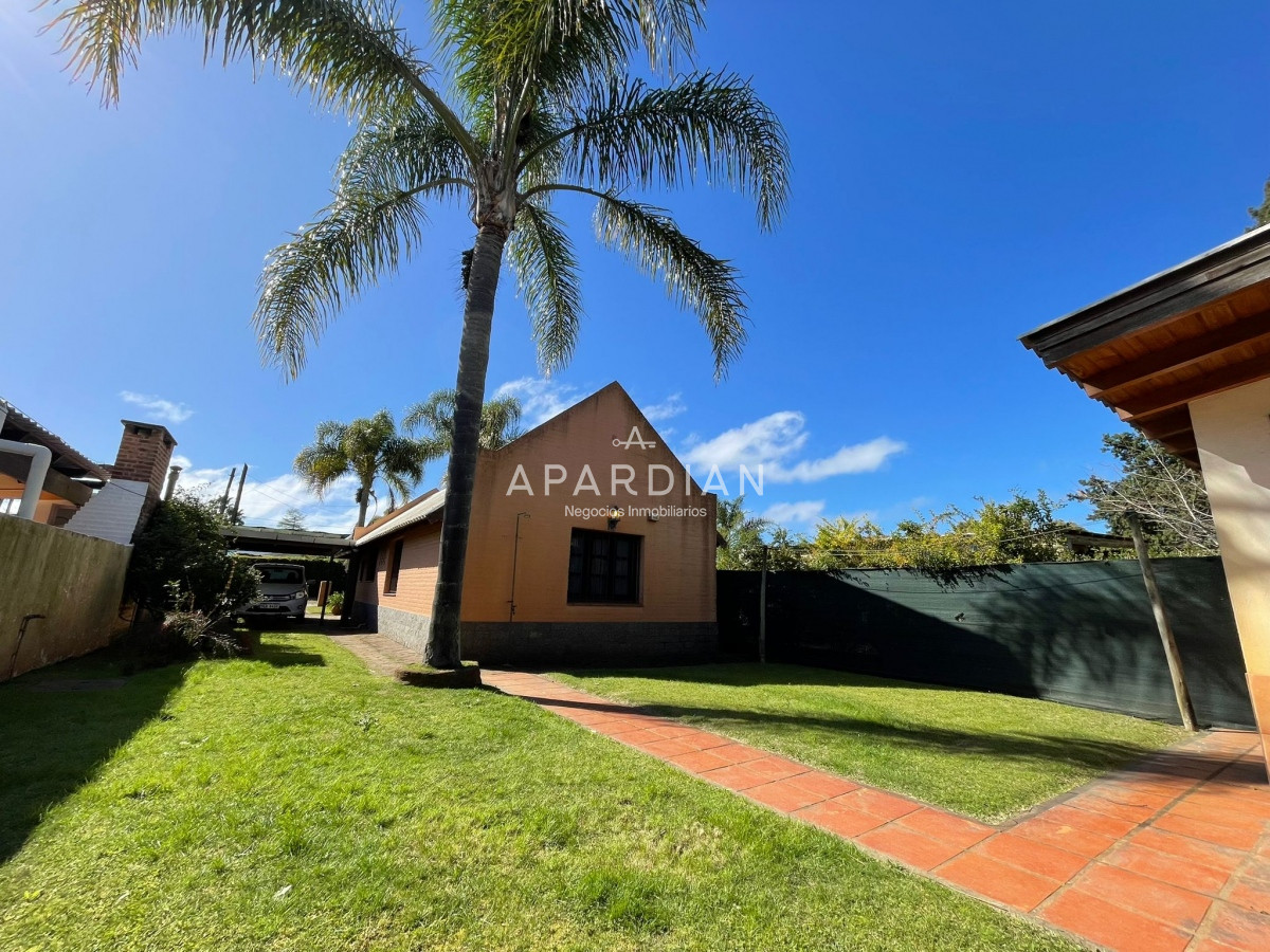 Casa ID.21093552 - Casa de 4 dormitorios en La Barra en alquiler temporal