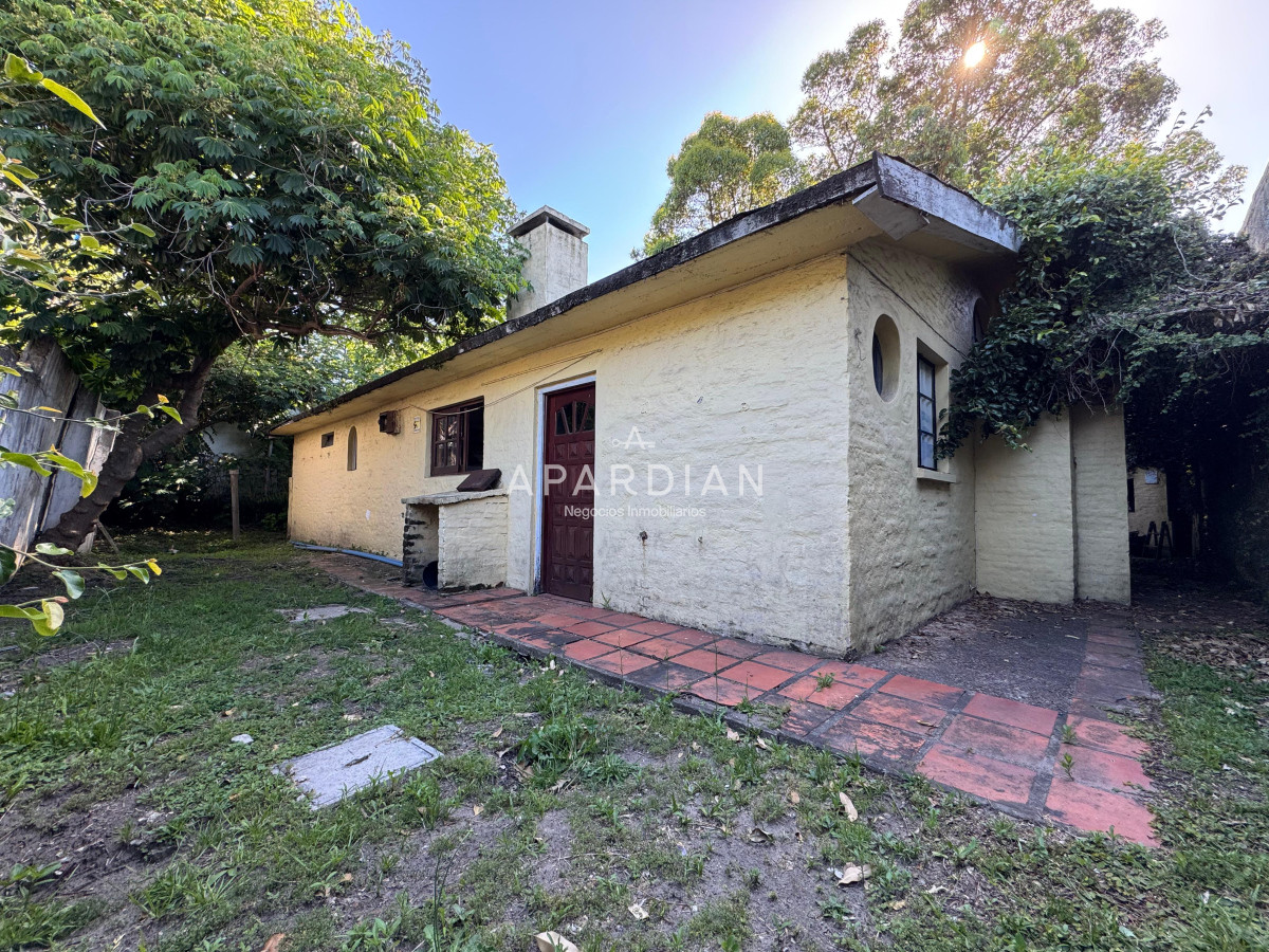 Casa ID.21097060 - Casa en venta y alquiler, 4 dormitorios en Pinares