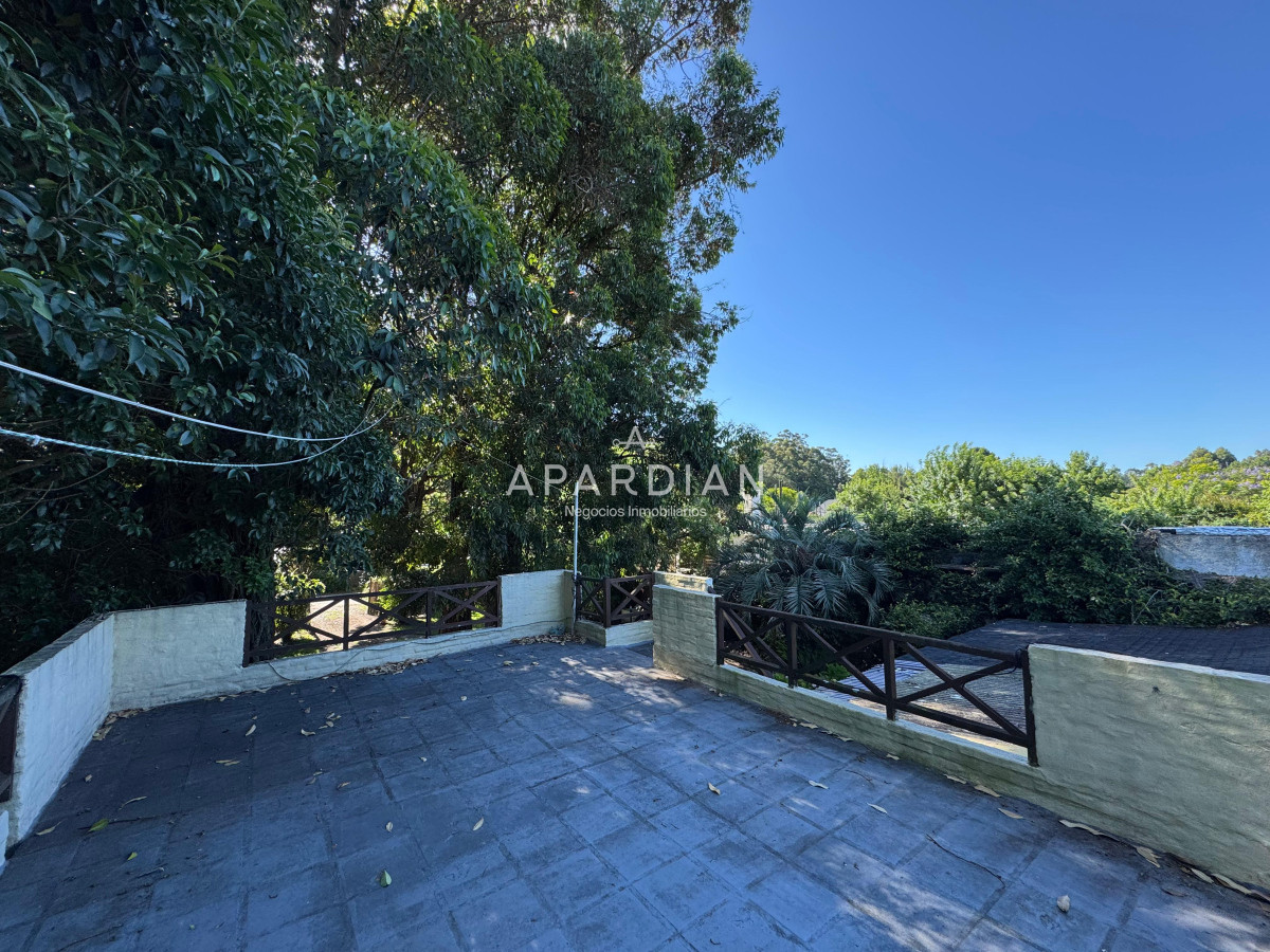 Casa ID.21097060 - Casa en venta y alquiler, 4 dormitorios en Pinares