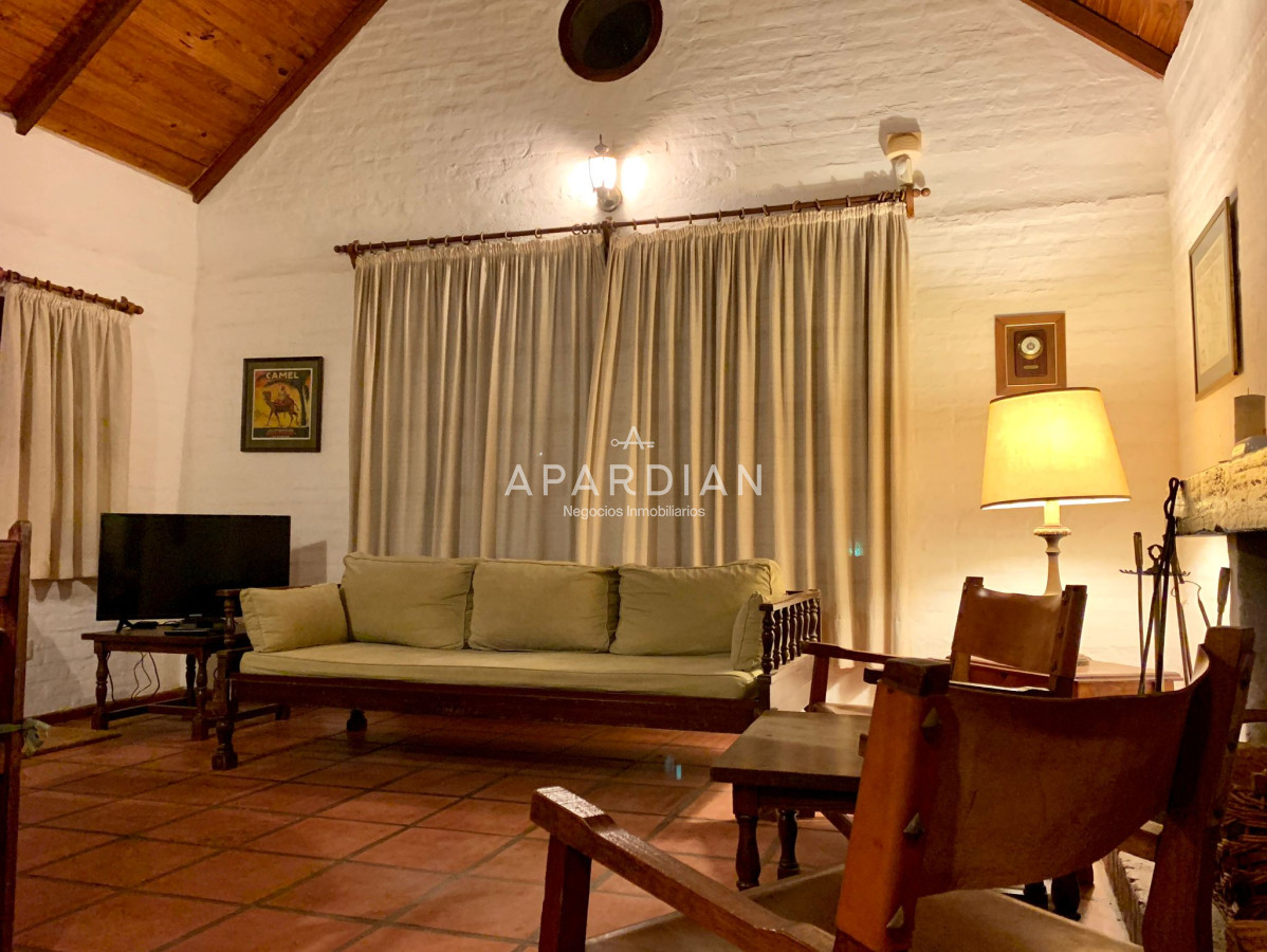Casa ID.21093552 - Casa de 4 dormitorios en La Barra en alquiler temporal