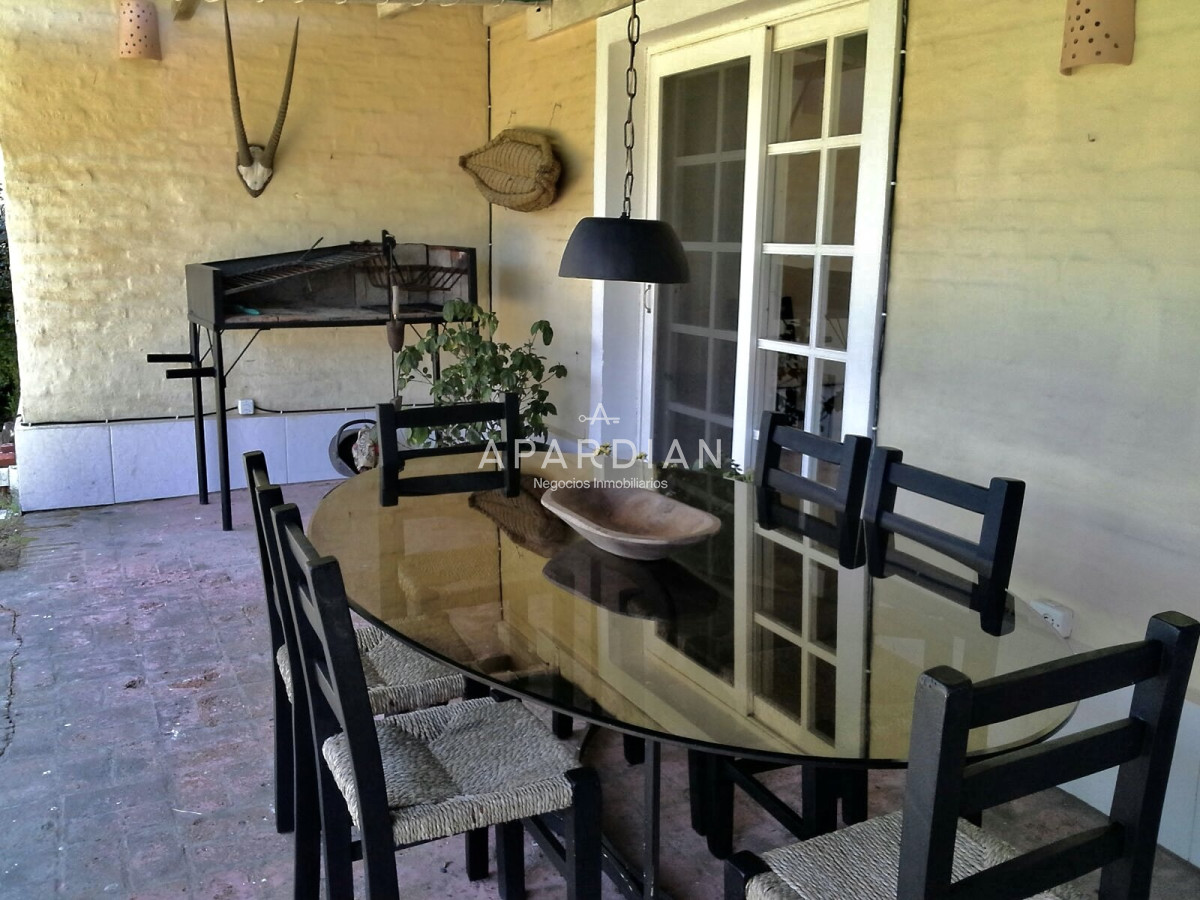 Casa ID.21096848 - Casa en alquiler temporal en La Barra 3D+dependencia 