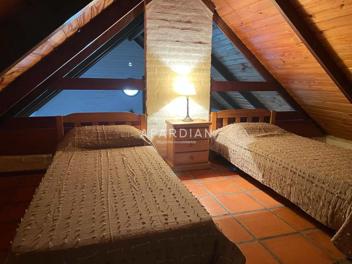Casa ID.21093552 - Casa de 4 dormitorios en La Barra en alquiler temporal