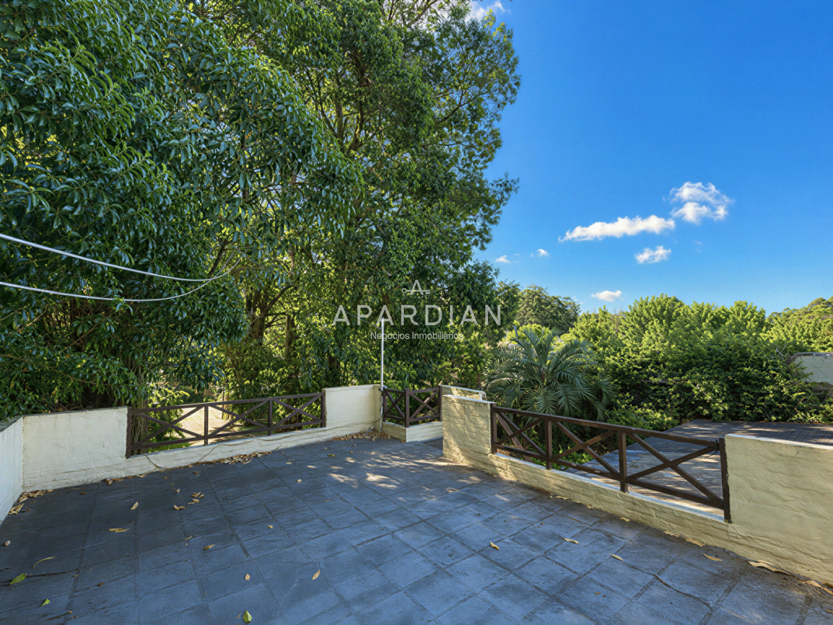 Casa ID.21097060 - Casa en venta y alquiler, 4 dormitorios en Pinares