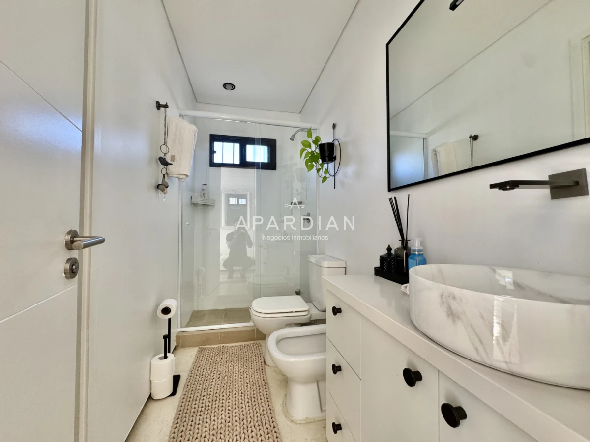 Casa ID.21098562 - Casa de 3 dormitorios en alquiler de verano y venta