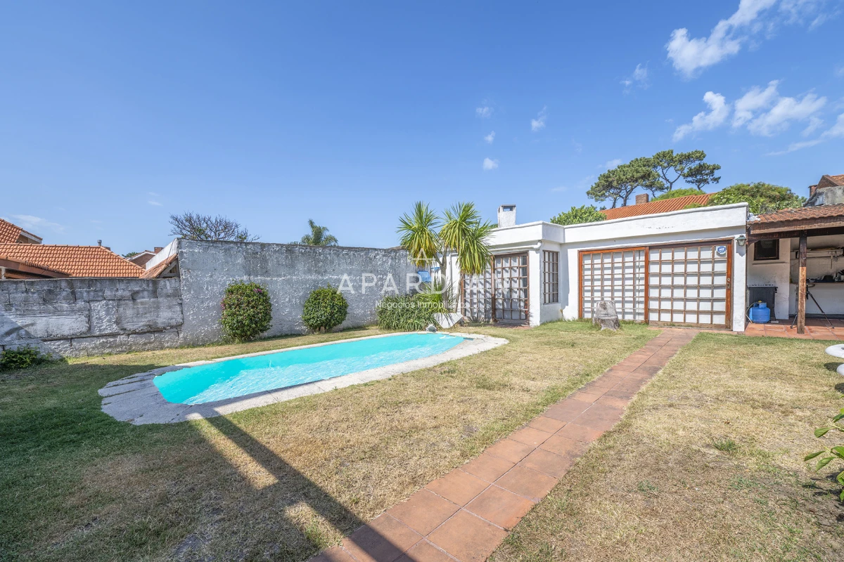 Casa ID.21097074 - Casa en venta, 5 dormitorios en Punta del este!