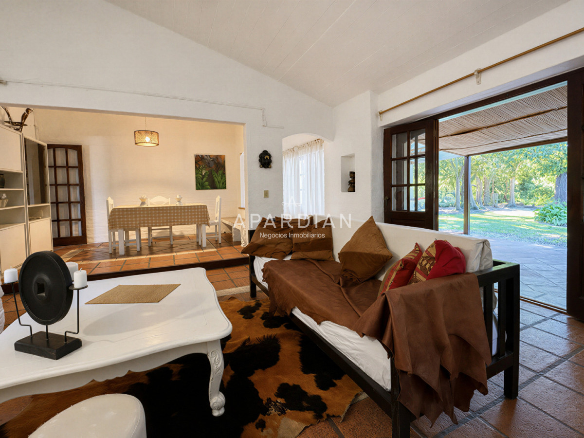 Casa ID.21097060 - Casa en venta y alquiler, 4 dormitorios en Pinares