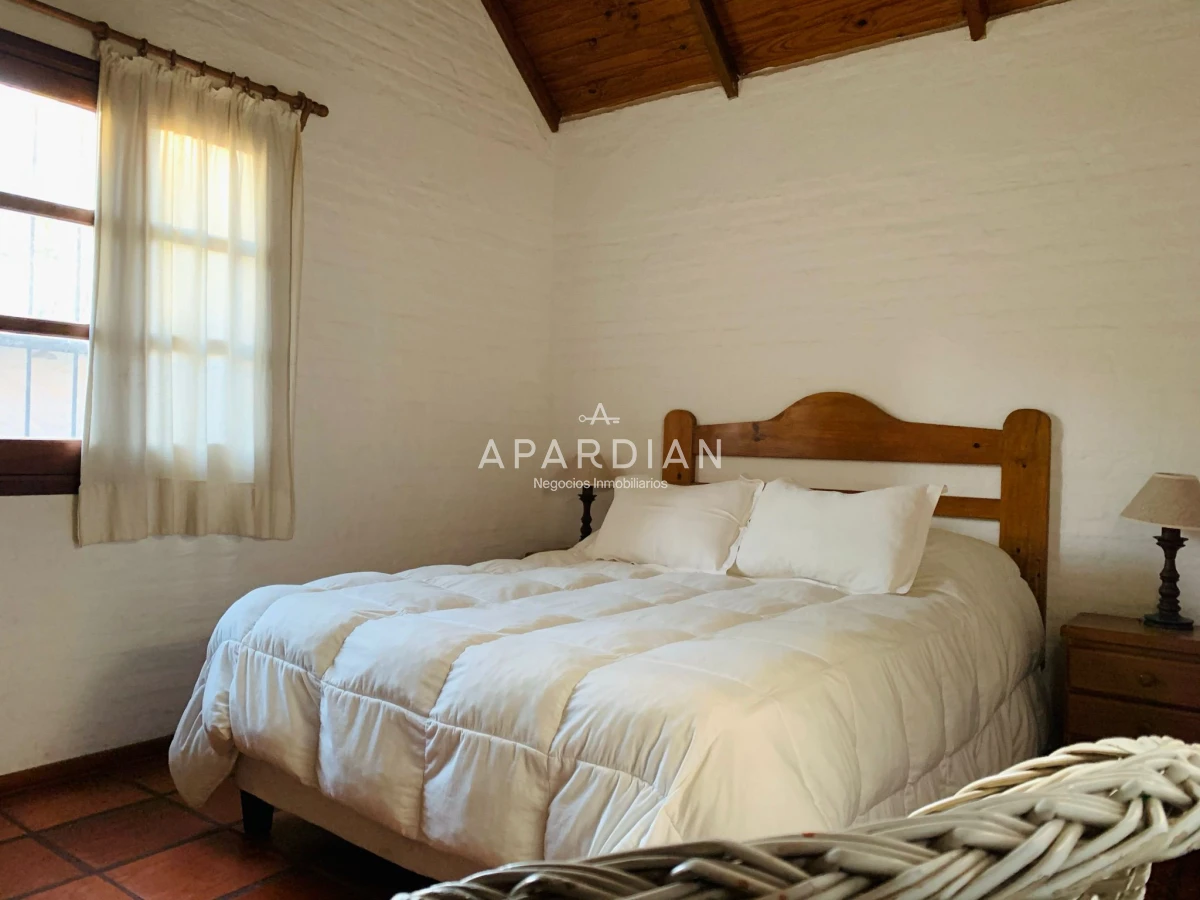 Casa ID.21093552 - Casa de 4 dormitorios en La Barra en alquiler temporal