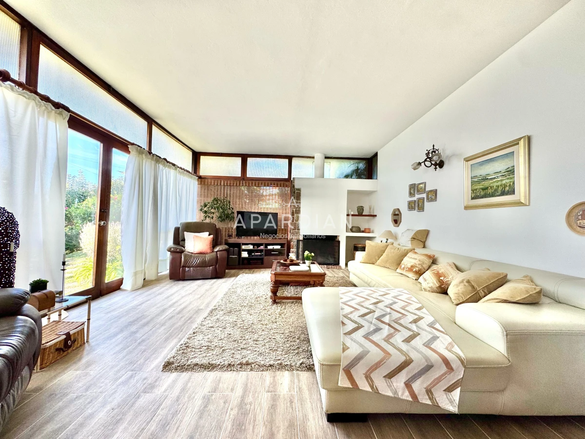 Casa ID.21097690 - Casa en alquiler anual 4 dormitorios, Punta del Este