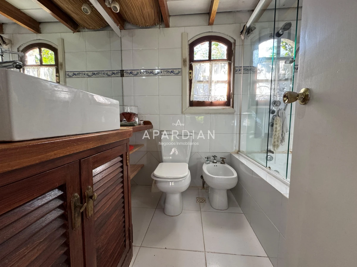 Casa ID.21097071 - Casa 4 dormitorios en venta y alquiler