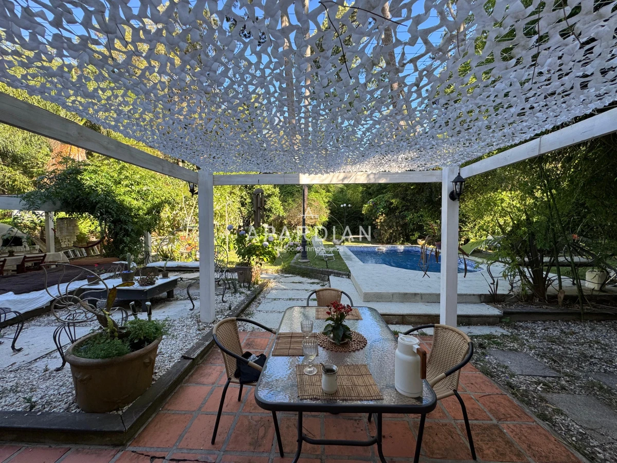 Casa ID.21097071 - Casa 4 dormitorios en venta y alquiler