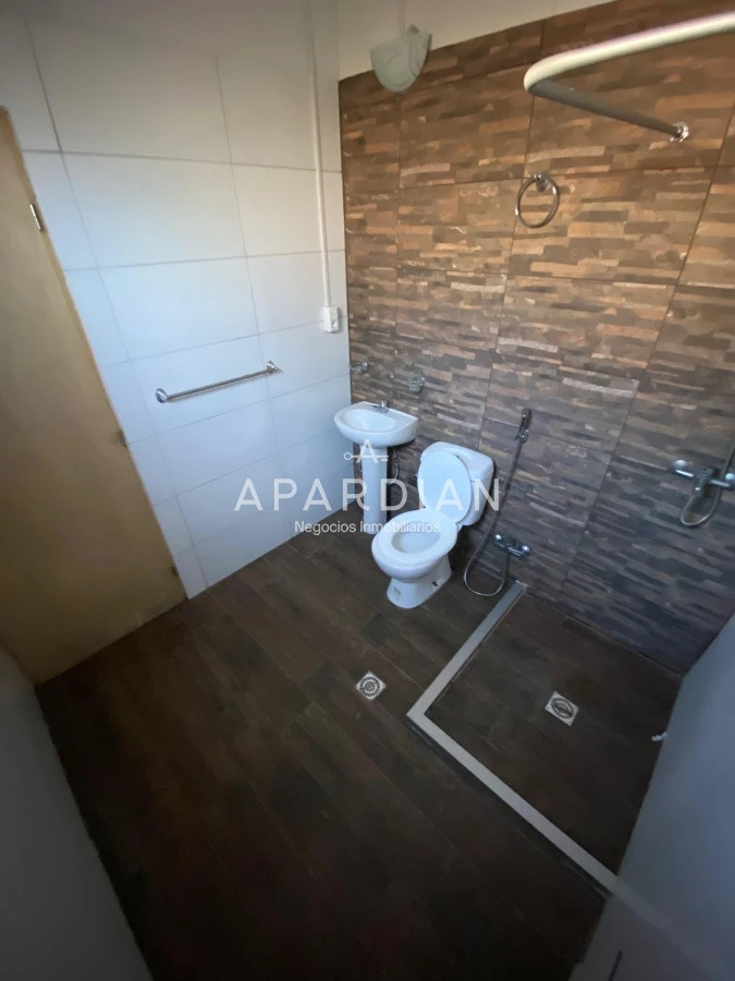 Casa ID.21096761 - Complejo de 6 casas en venta, excelente renta, El Pinar, Canelones
