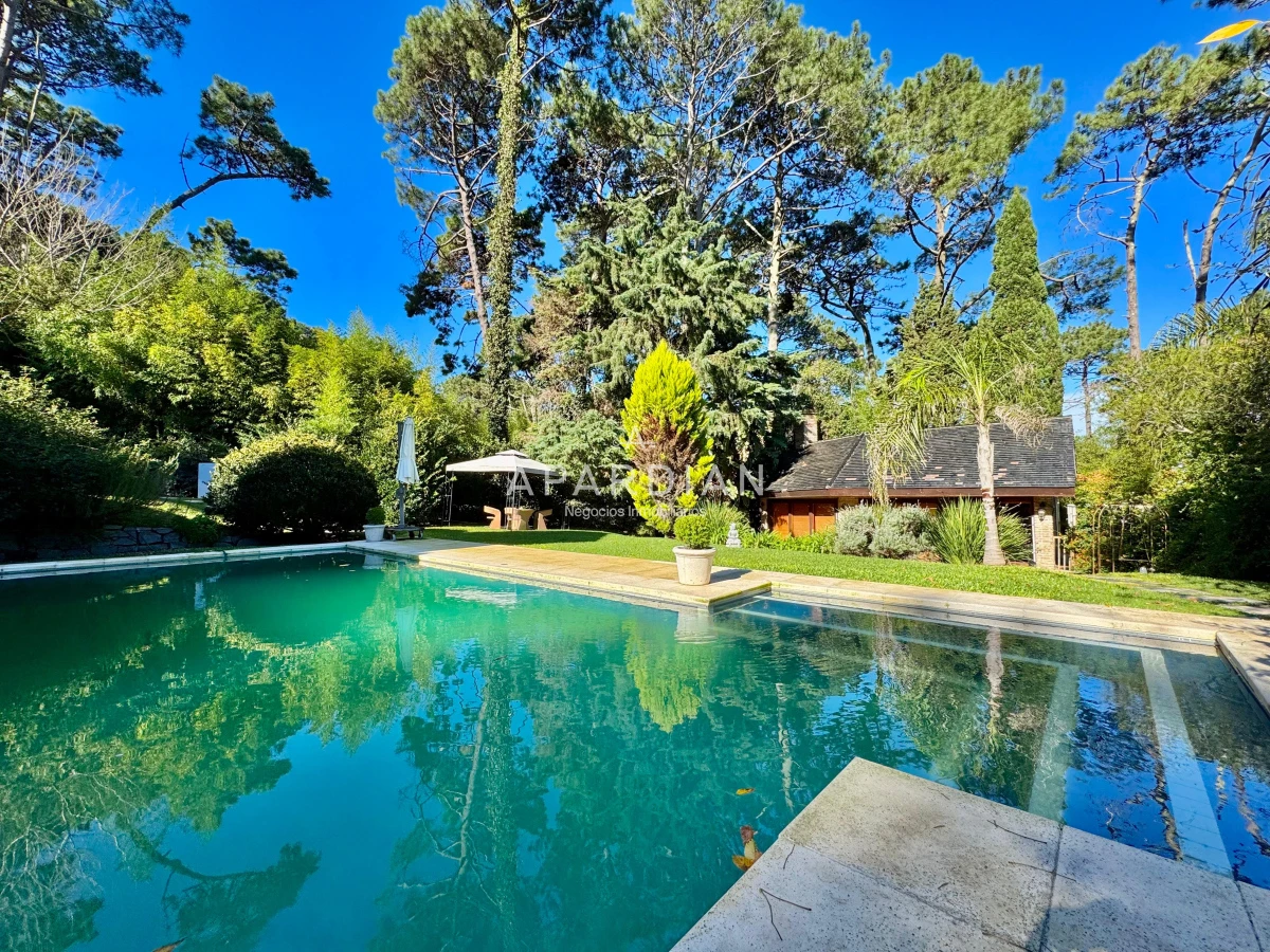 Casa ID.21097858 - Exclusiva casa en venta en San Rafael, 5 dormitorios