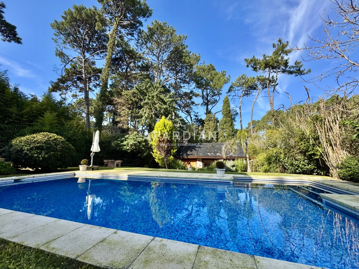 Casa ID.21097858 - Exclusiva casa en venta en San Rafael, 5 dormitorios