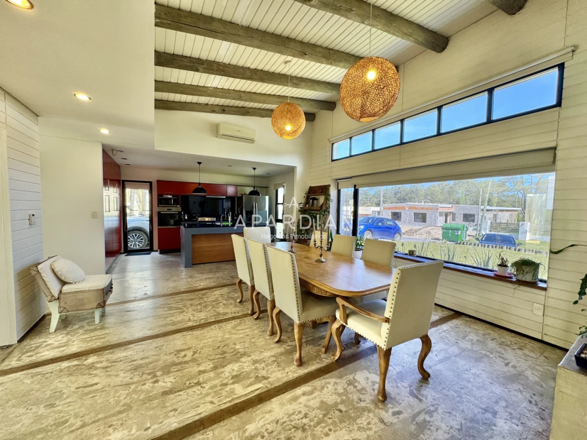 Casa ID.21098562 - Casa de 3 dormitorios en alquiler de verano y venta