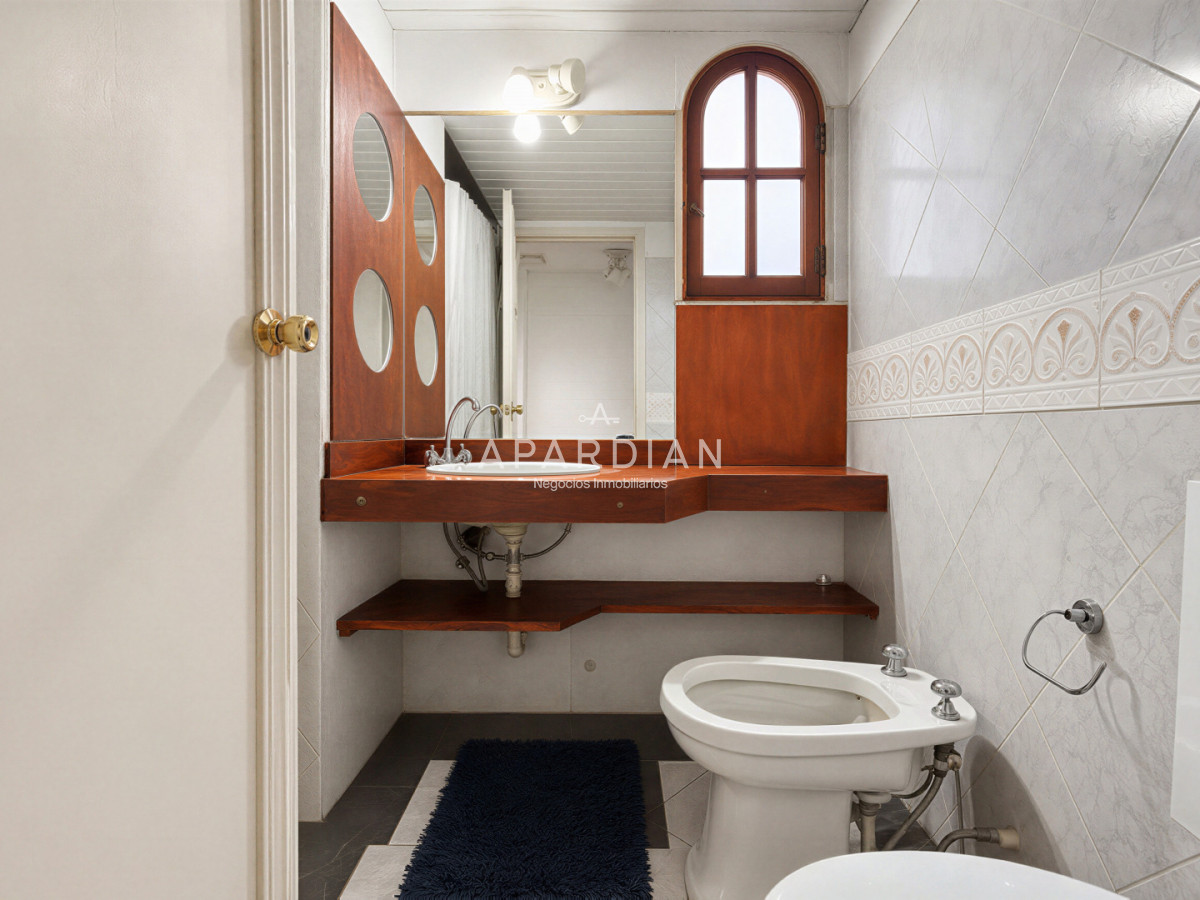 Casa ID.21097060 - Casa en venta y alquiler, 4 dormitorios en Pinares