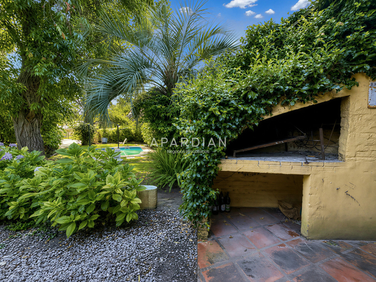Casa ID.21097060 - Casa en venta y alquiler, 4 dormitorios en Pinares