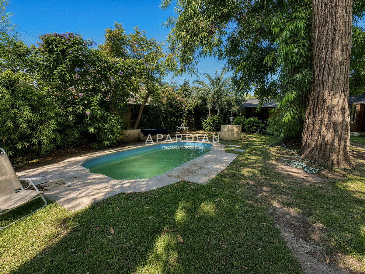 Casa ID.21097060 - Casa en venta y alquiler, 4 dormitorios en Pinares