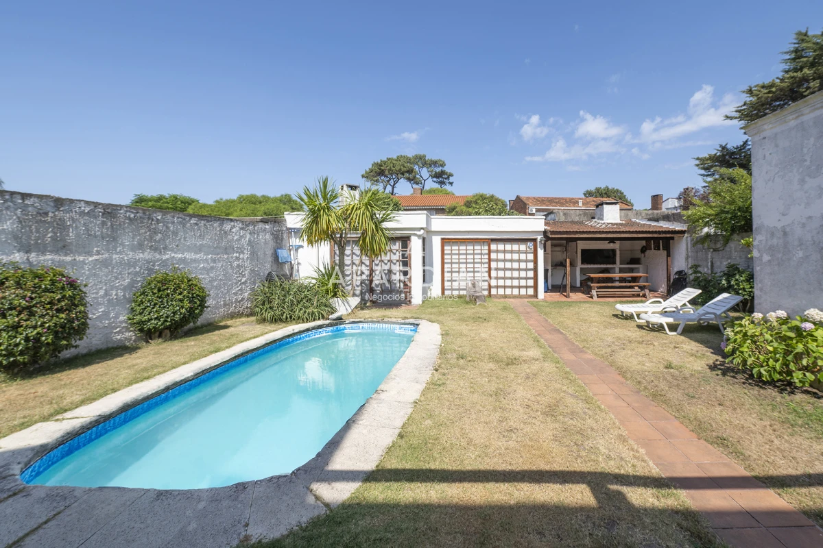 Casa ID.21097074 - Casa en venta, 5 dormitorios en Punta del este!