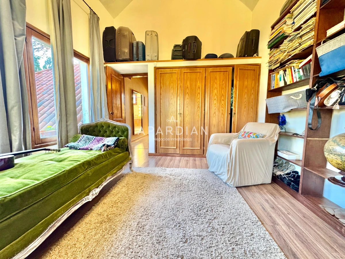 Casa ID.21097858 - Exclusiva casa en venta en San Rafael, 5 dormitorios