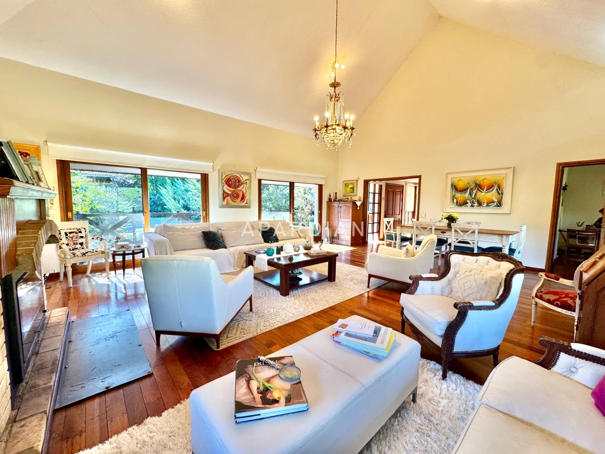 Casa ID.21097858 - Exclusiva casa en venta en San Rafael, 5 dormitorios