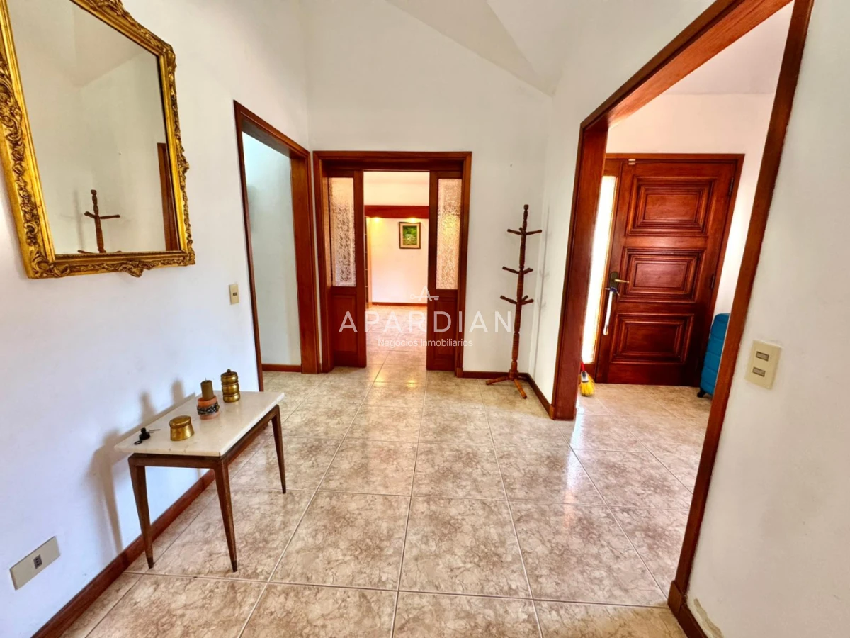 Casa ID.21098902 - Casa de 3 dormitorios mas dep. en alquiler anual