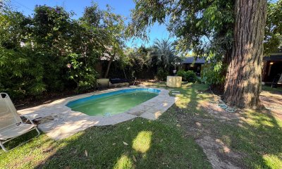 Casa en venta y alquiler, 4 dormitorios en Pinares