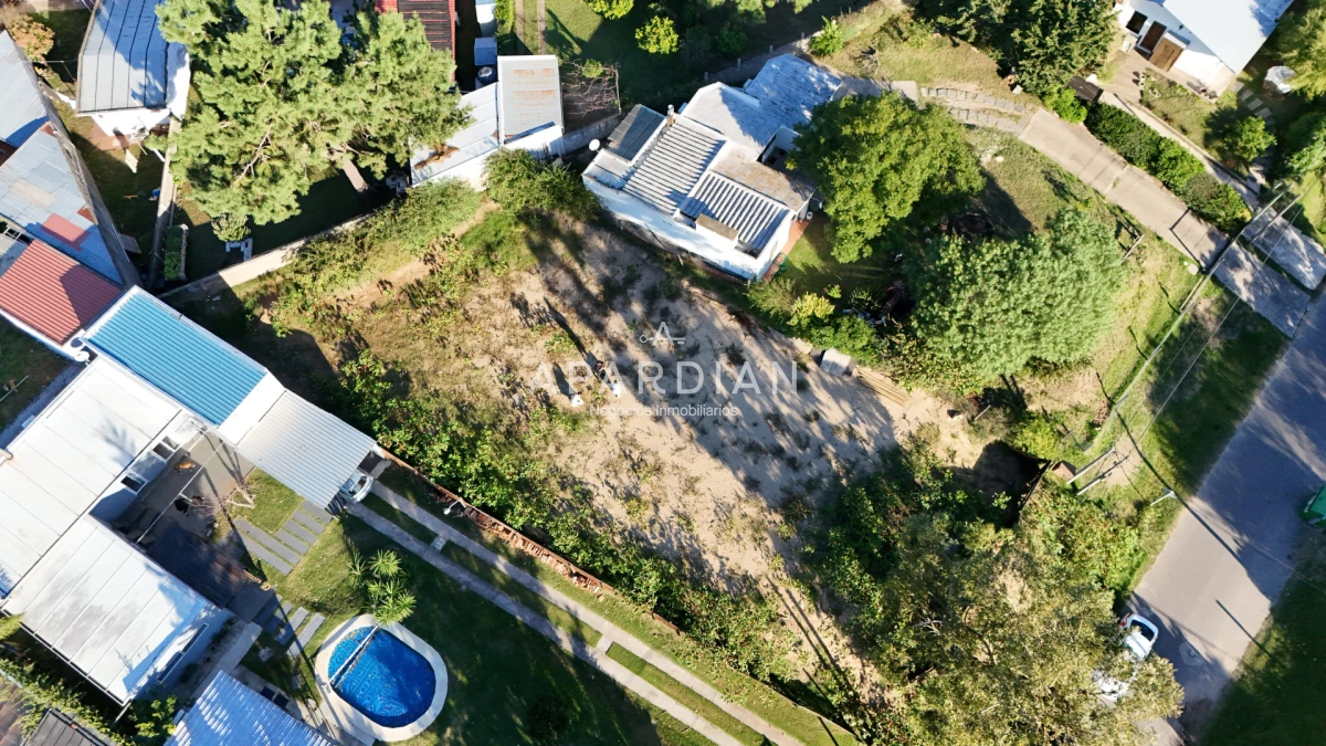 Terreno ID.21099518 - Terreno en venta, parada 27 pinares, apto para PH