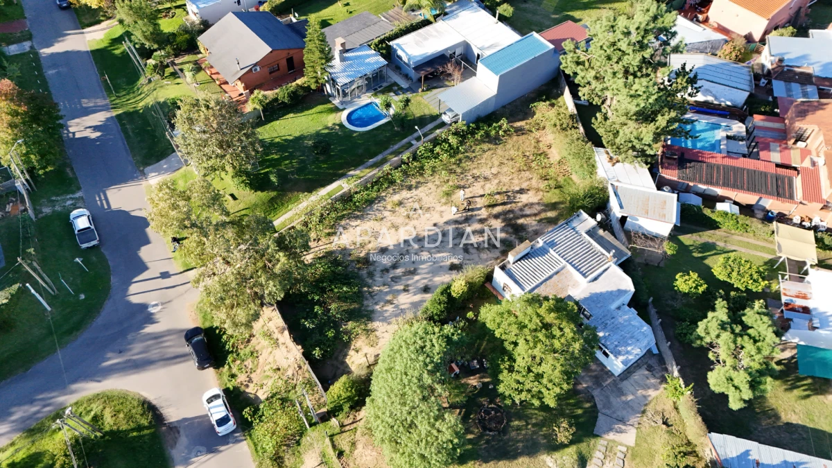 Terreno ID.21099518 - Terreno en venta, parada 27 pinares, apto para PH