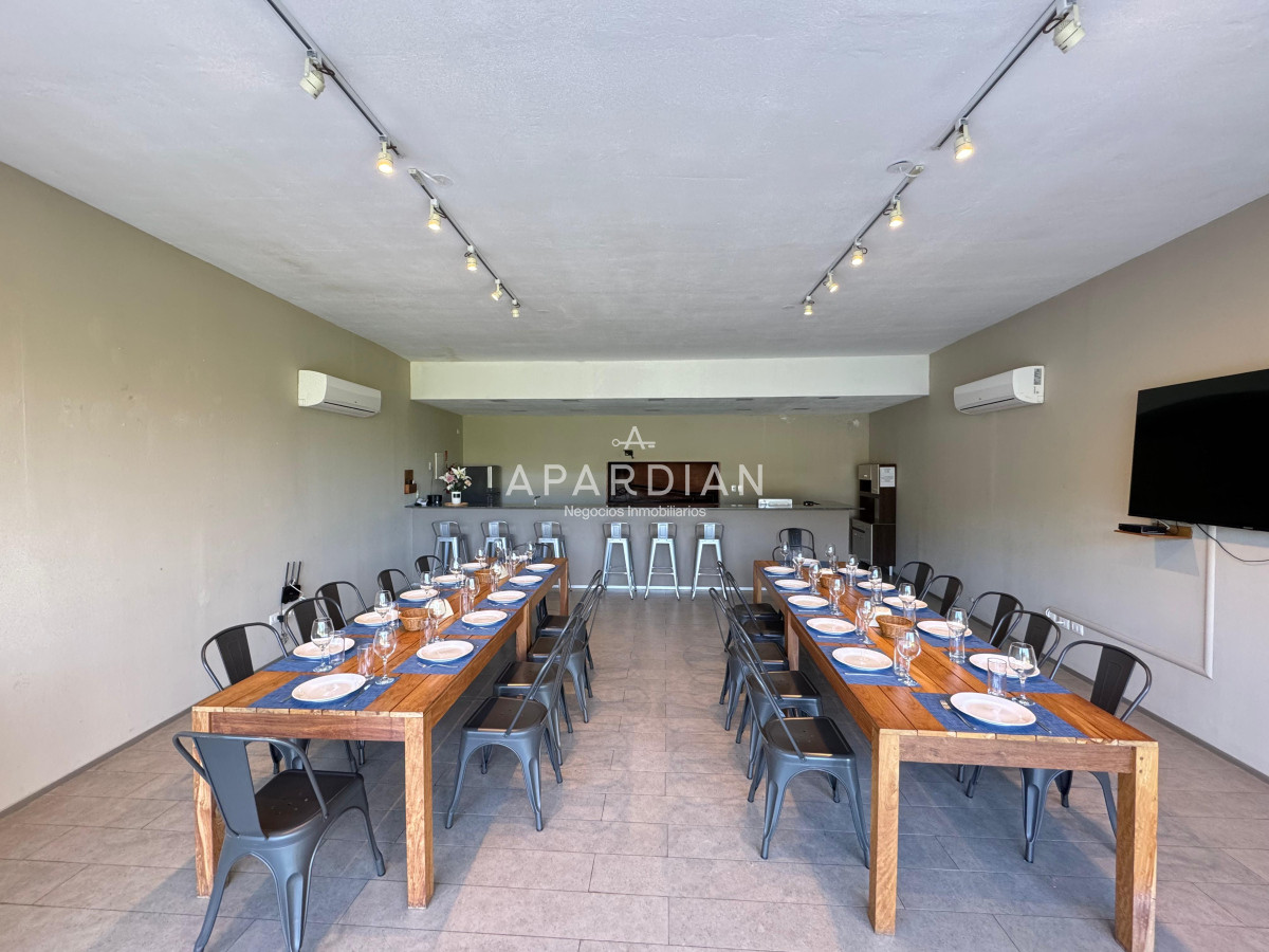Apartamento ID.21098278 - Apartamento en alquiler temporal a pasos del mar con parrillero propio