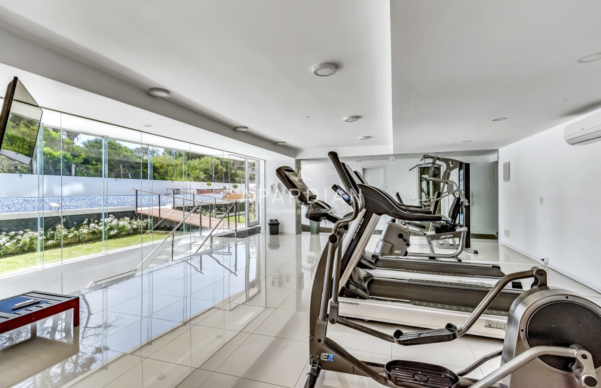 Apartamento ID.21099586 - Apartamento 3 dormitorios en venta, Punta del Este