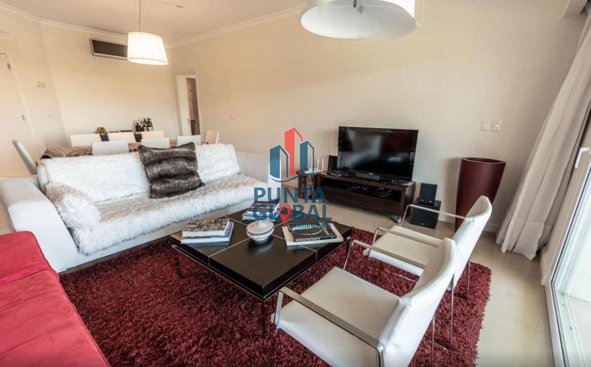 Apartamento ID.155 - Venta Apartamento 2 Dormitorios Punta del Este