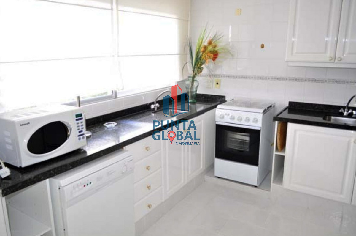 Apartamento ID.237 - Venta Apartamento 3 Dormitorios Punta del Este