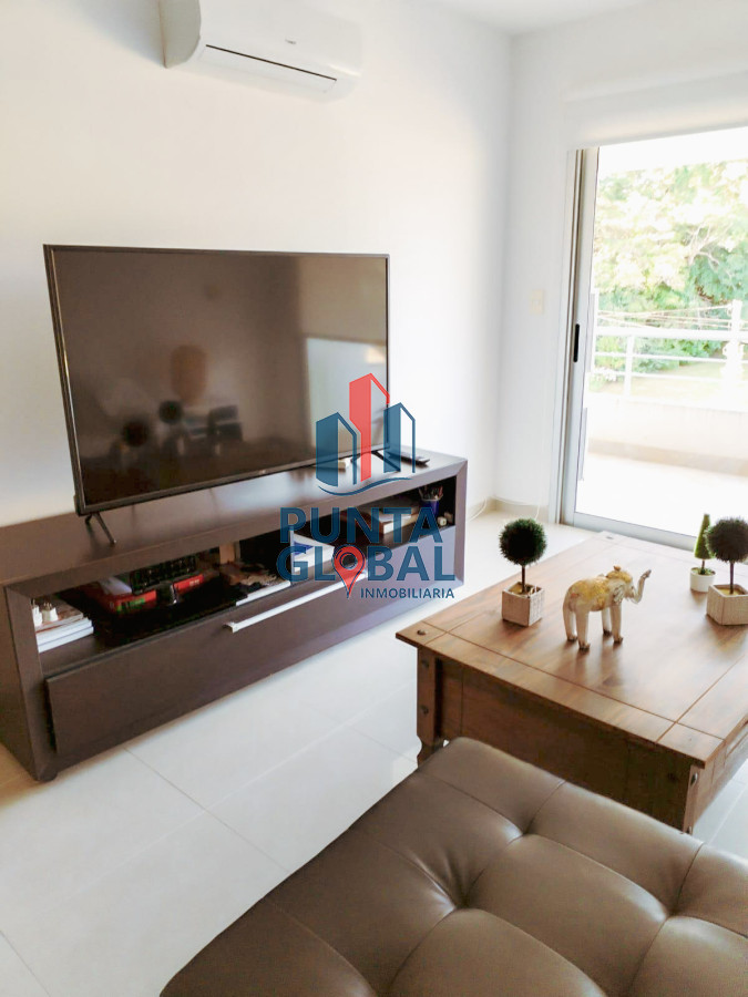 Apartamento ID.144 - Venta Apartamento 2 Dormitorios Punta del Este