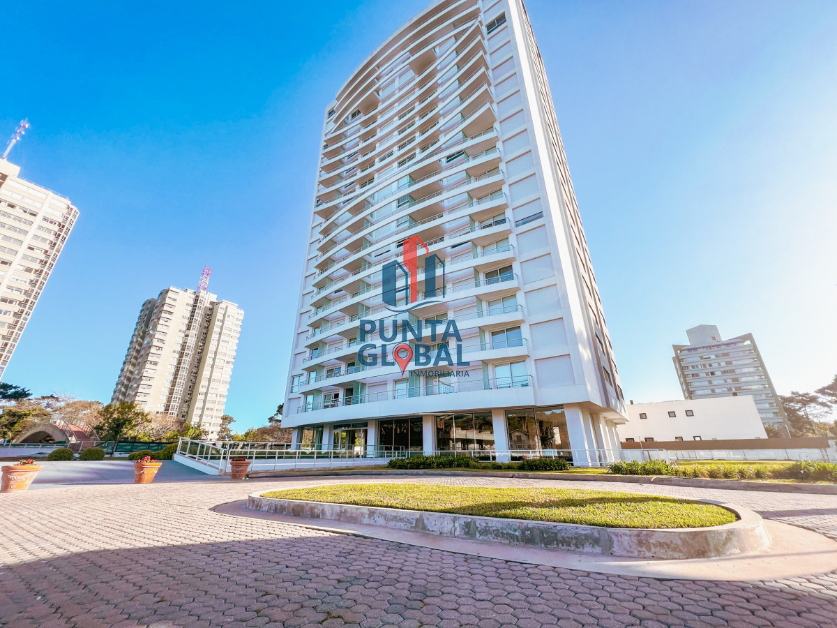 Apartamento ID.23 - Venta Espectacular Apartamento 3 Dormitorios Punta del Este