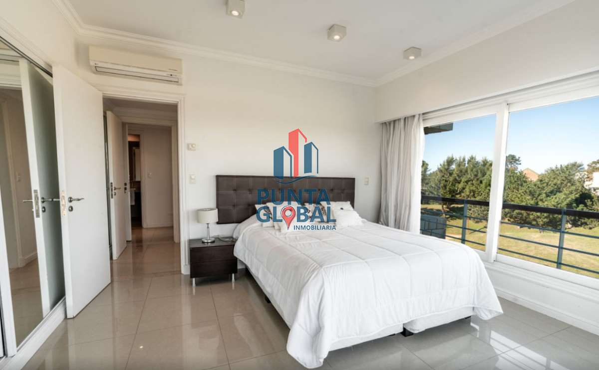 Apartamento ID.155 - Venta Apartamento 2 Dormitorios Punta del Este