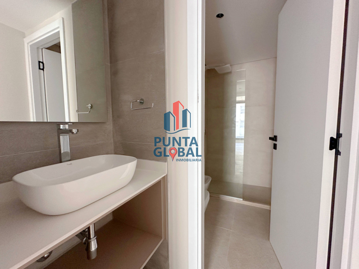 Apartamento ID.176 - Venta Apartamento 2 Dormitorios Punta del Este