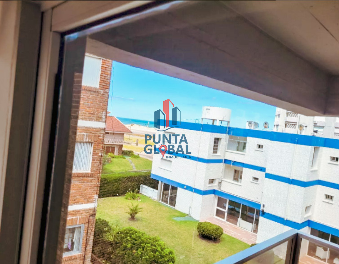 Apartamento ID.54 - Alquiler Invernal 1 Dormitorio a pasos de Playa Brava