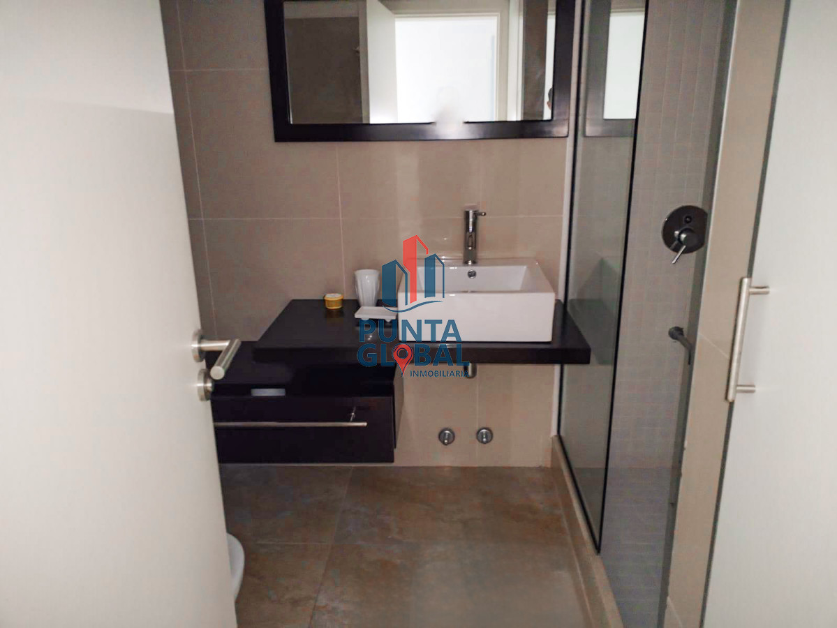 Apartamento ID.144 - Venta Apartamento 2 Dormitorios Punta del Este