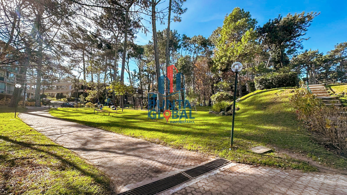 Apartamento ID.270 - Venta Apartamento 2 Dormitorios Punta del Este